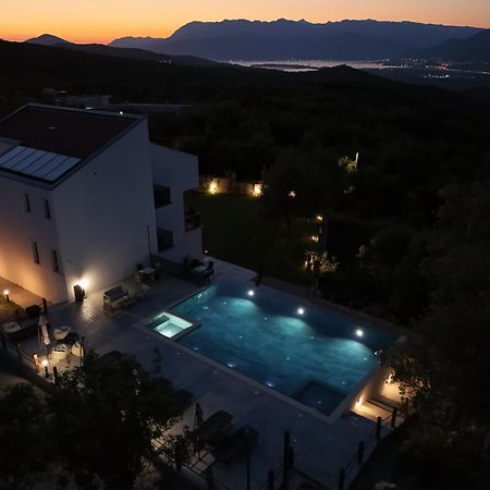 Villa Principium With Infinity Edge Pool&Hot Tub 코토르 외부 사진